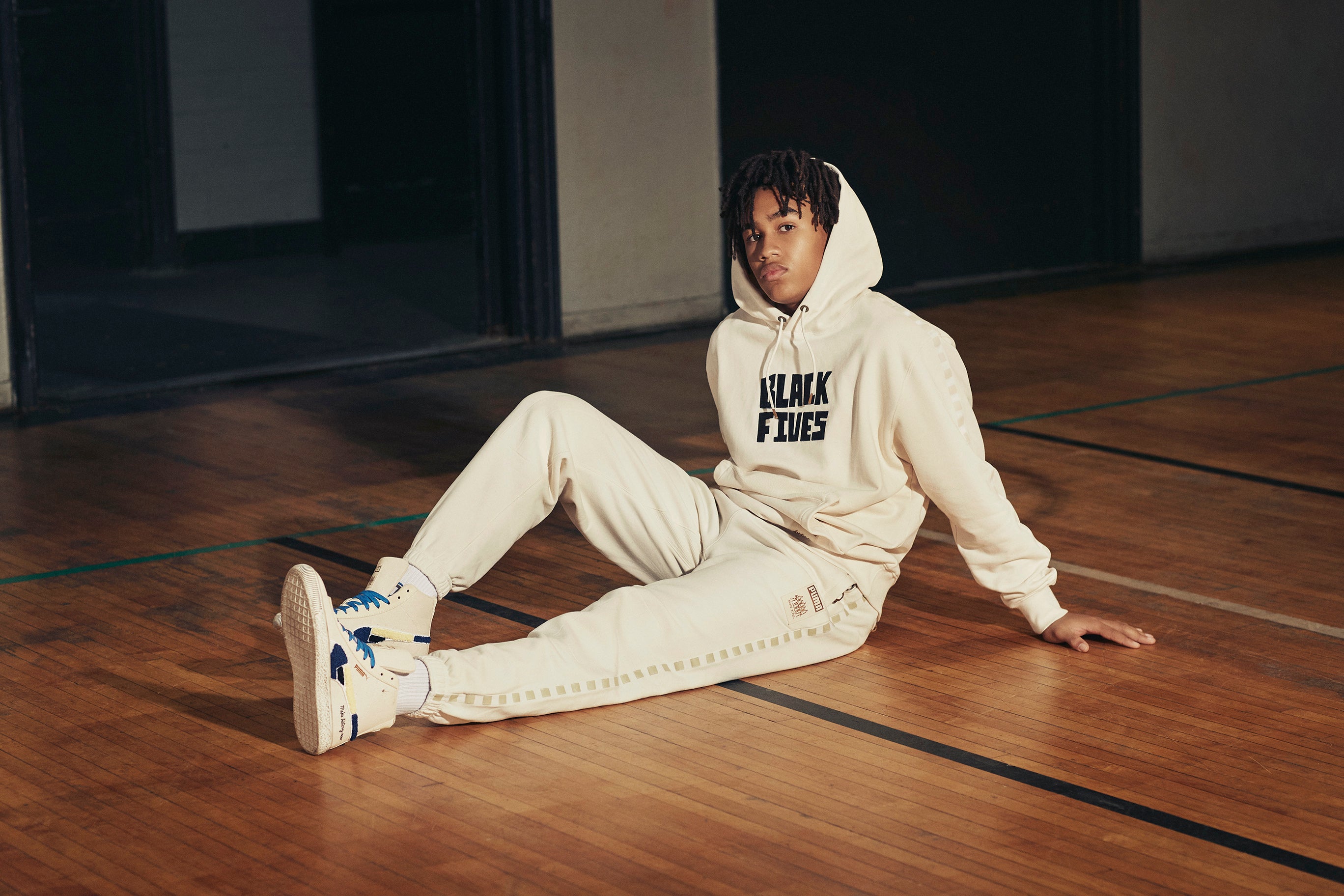 Black fives clyde mid sneakers Clearance